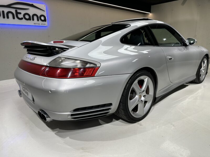 PORSCHE 911 996 Carrera 4S Coupé 3.6
