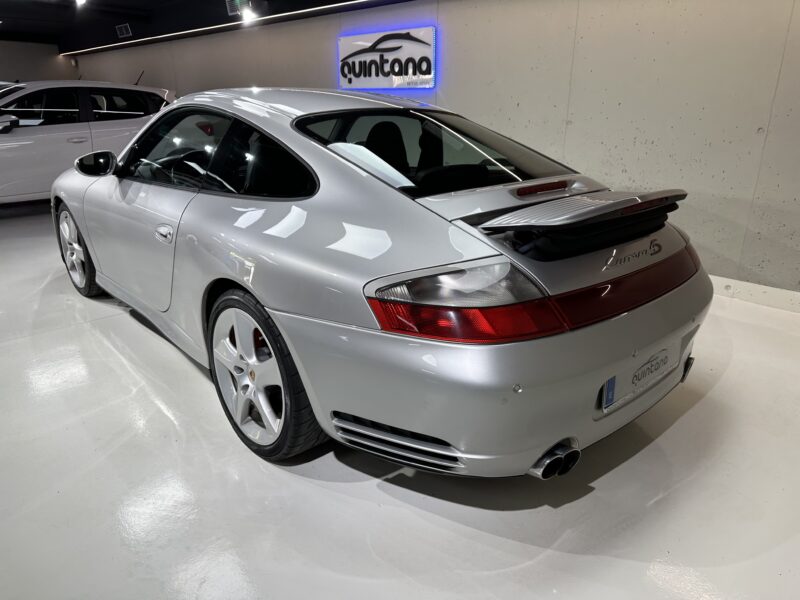PORSCHE 911 996 Carrera 4S Coupé 3.6