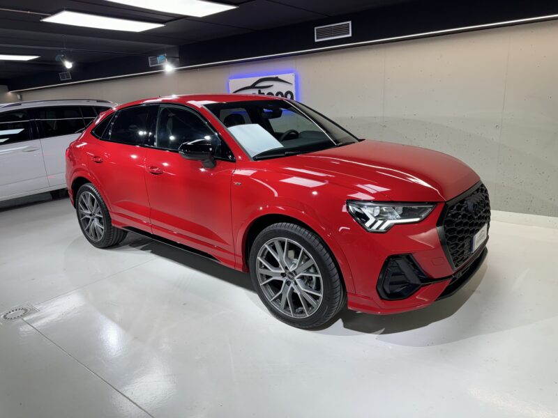AUDI Q3 Sportback 35 TDI Black Line 5p S tronic 7