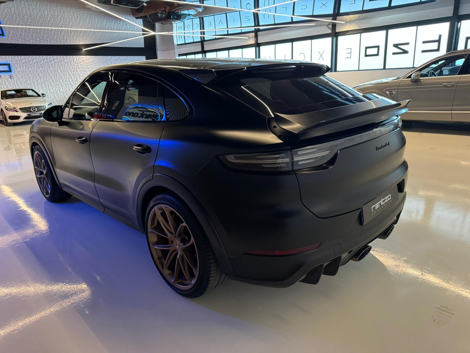 PORSCHE Cayenne Coupé Turbo GT