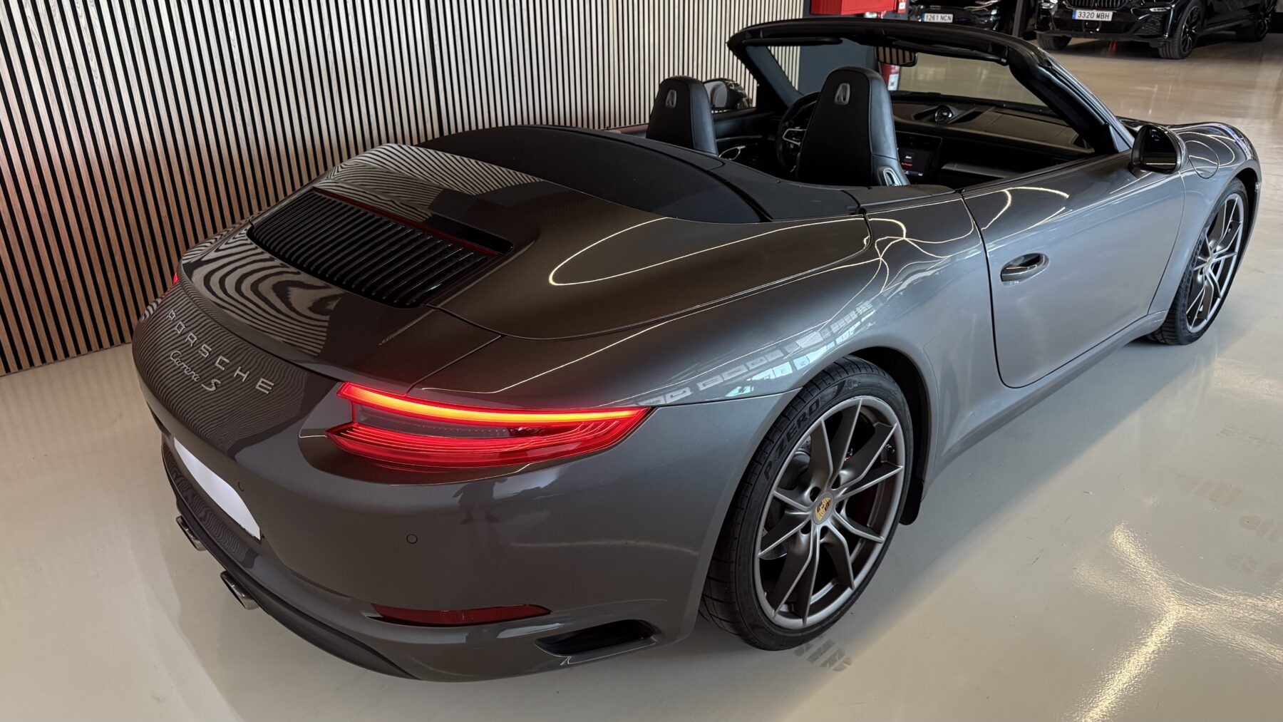PORSCHE 911 CARRERA 4S CABRIO 991