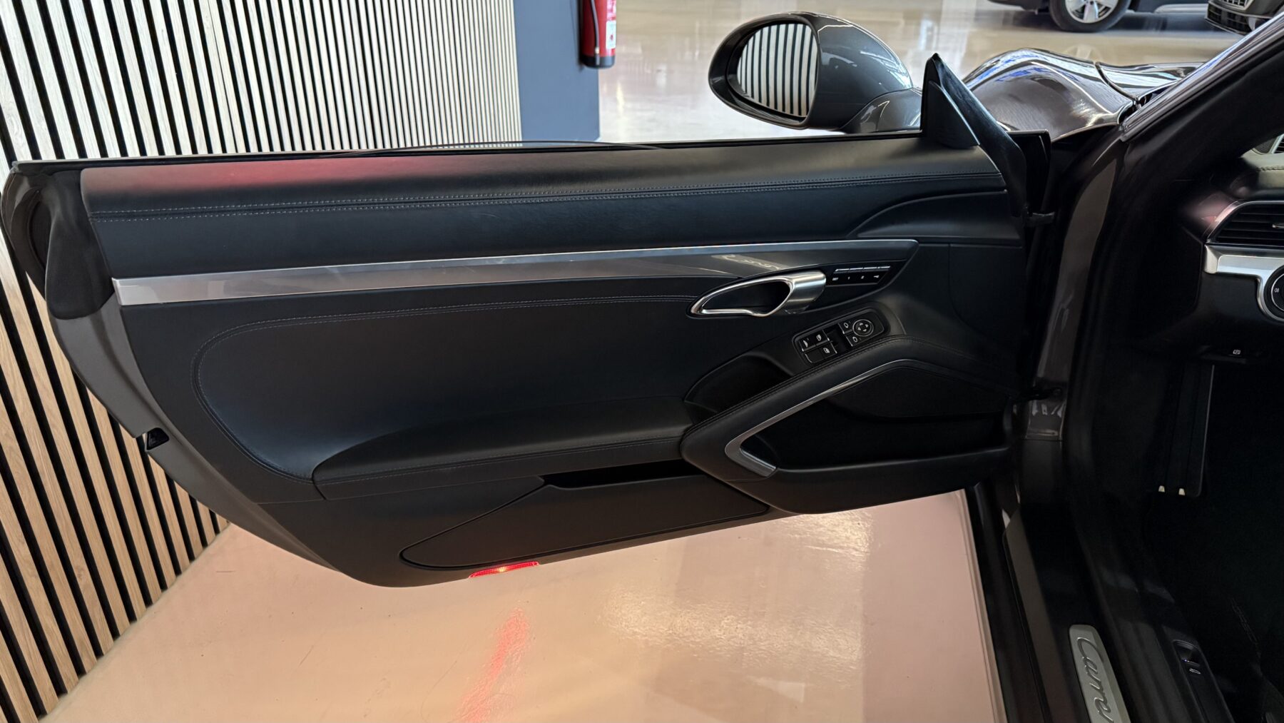 PORSCHE 911 CARRERA 4S CABRIO 991