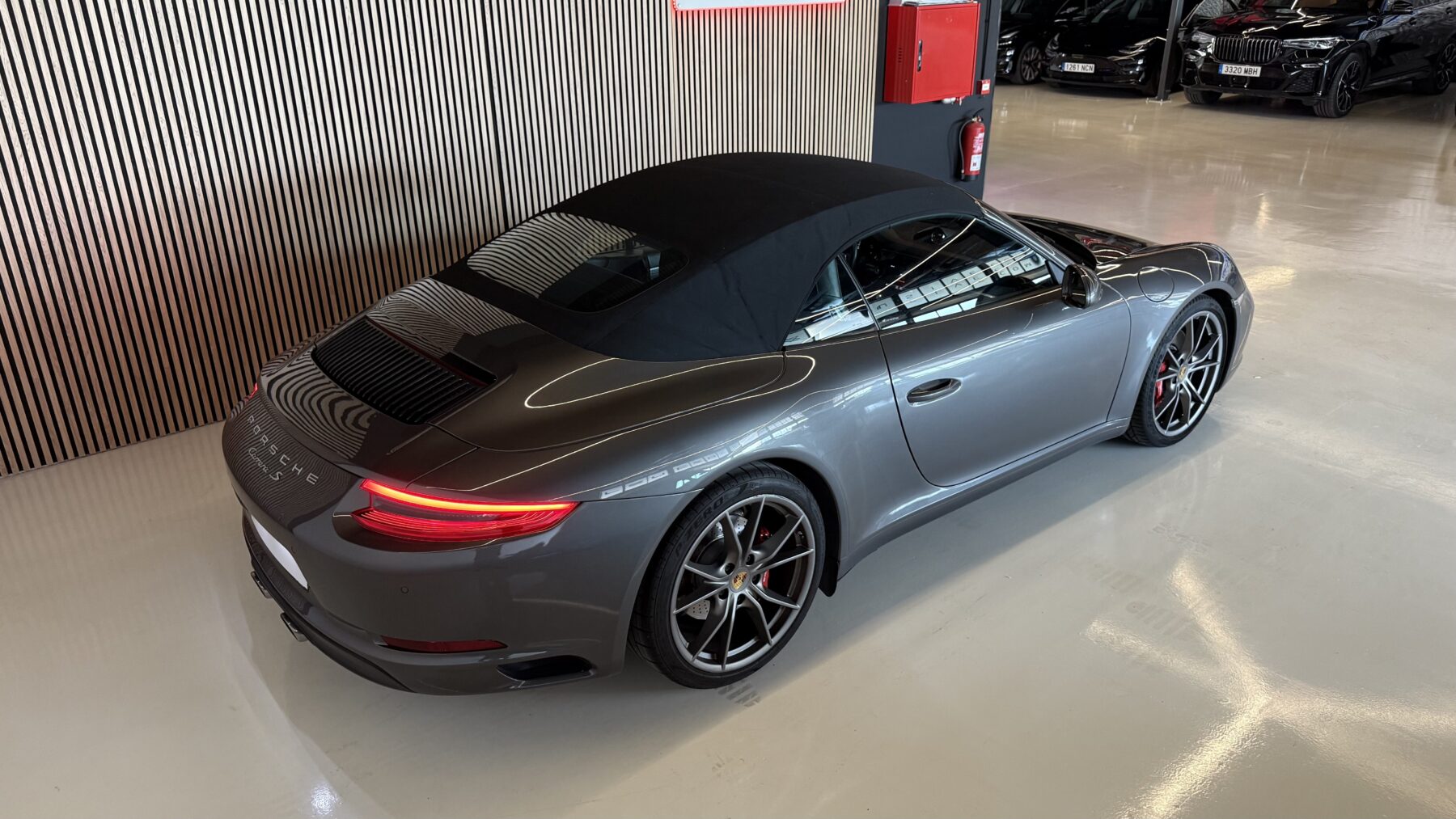 PORSCHE 911 CARRERA 4S CABRIO 991