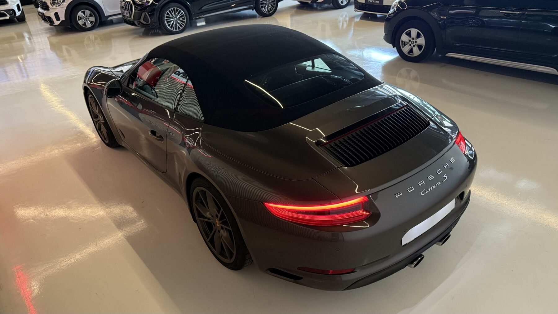 PORSCHE 911 CARRERA 4S CABRIO 991